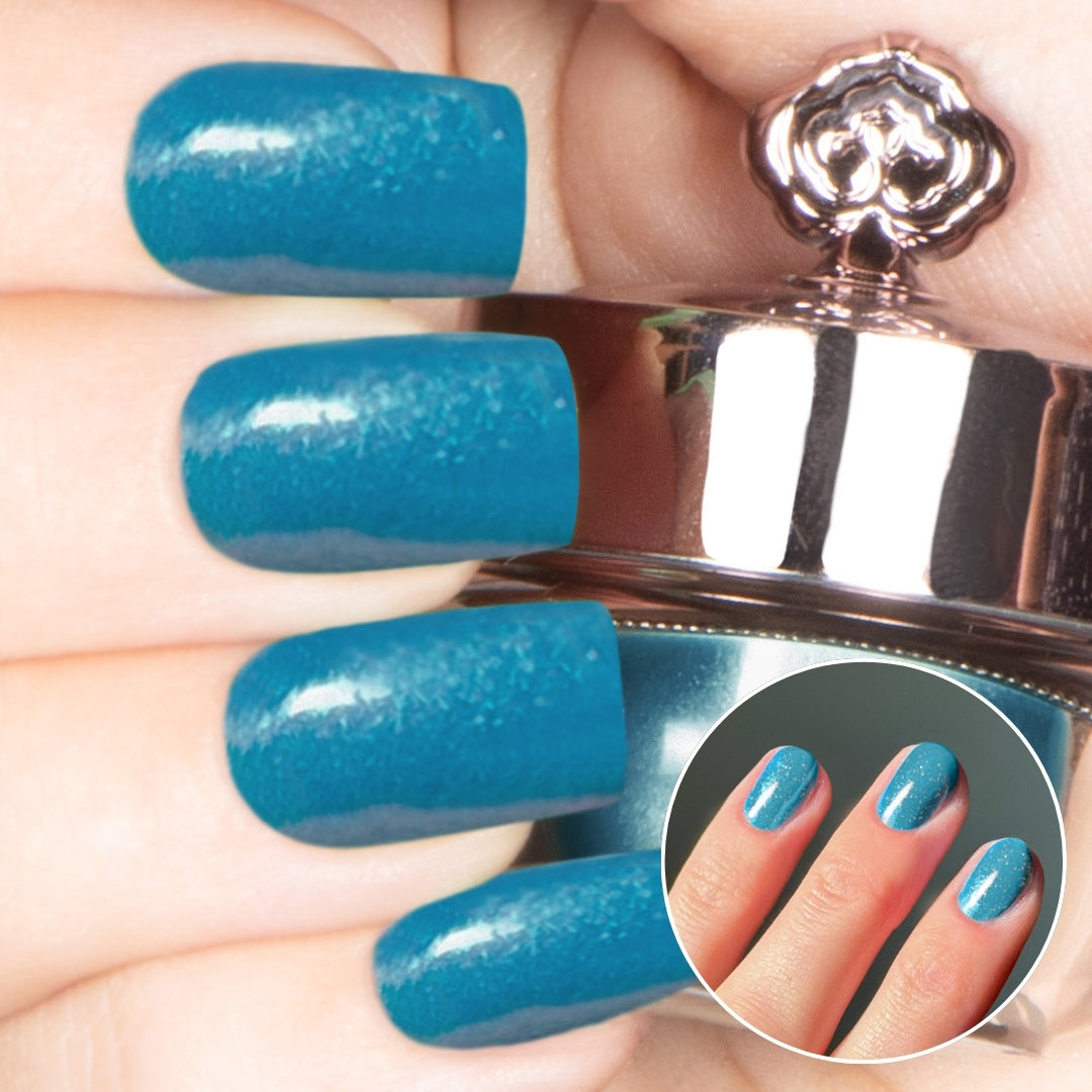 Peacock - Classic Nail Powder - By Amber H