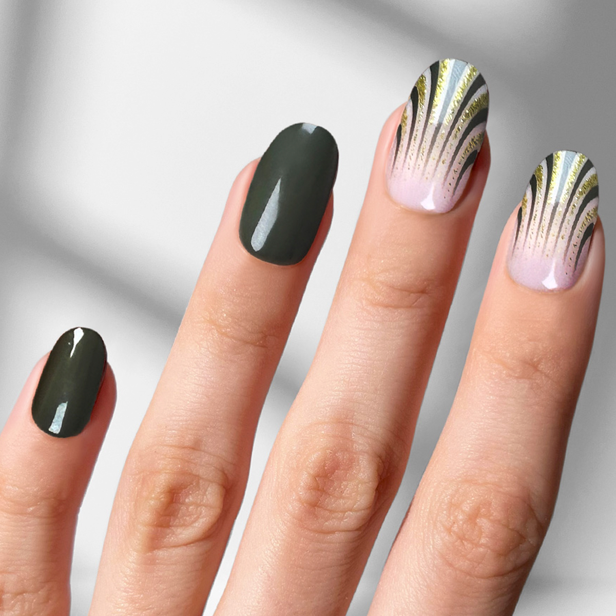 Night Blaze - Oval Sustainable Nails