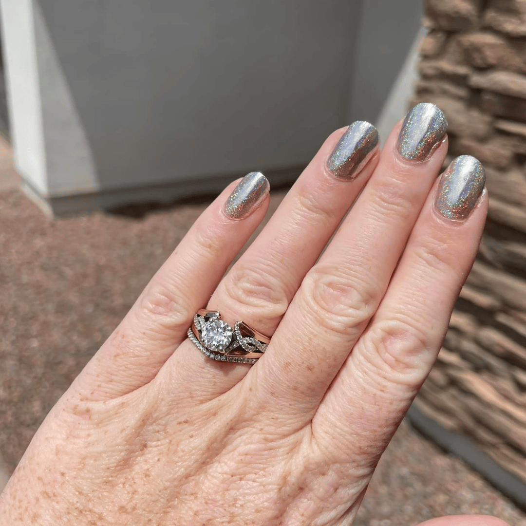 Platinum - Holographic Nail Powder.