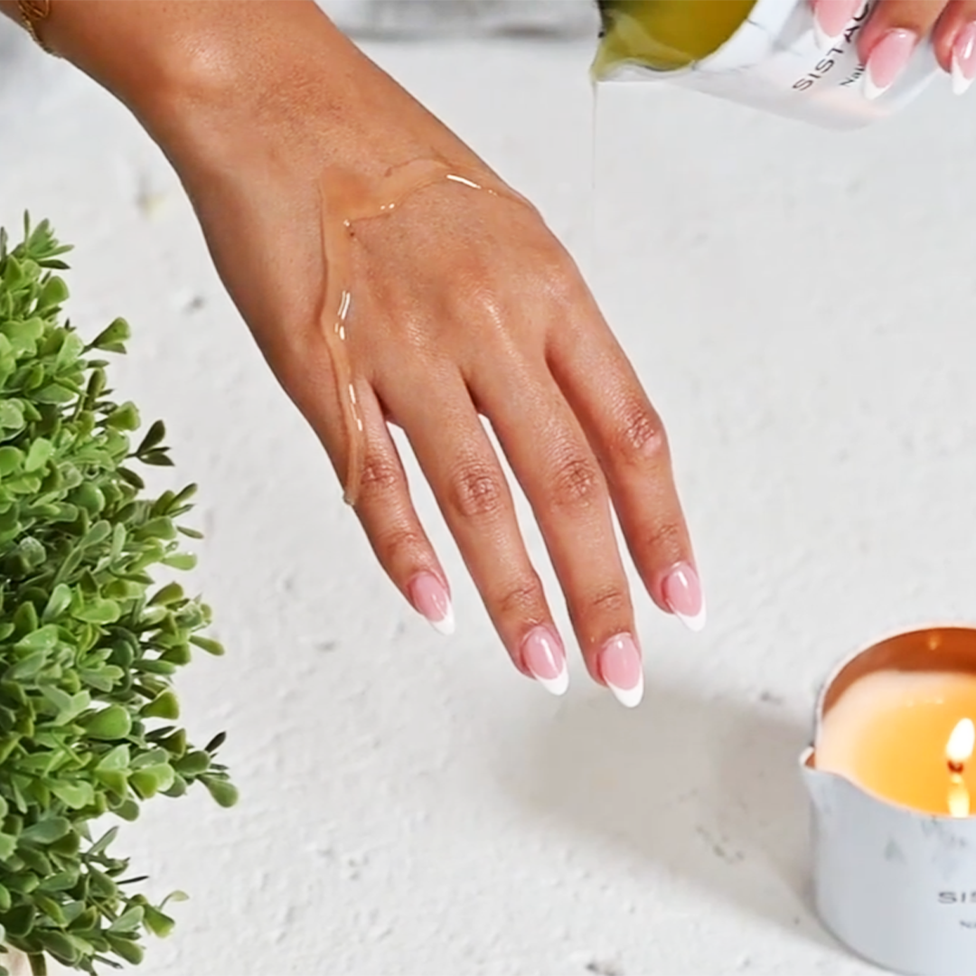 Nail Nourish Candle - Citrus Paradisi Grapefruit + Vanilla