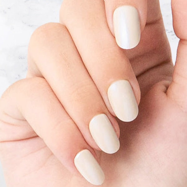 Ivory - Oval Sustainable Nails -