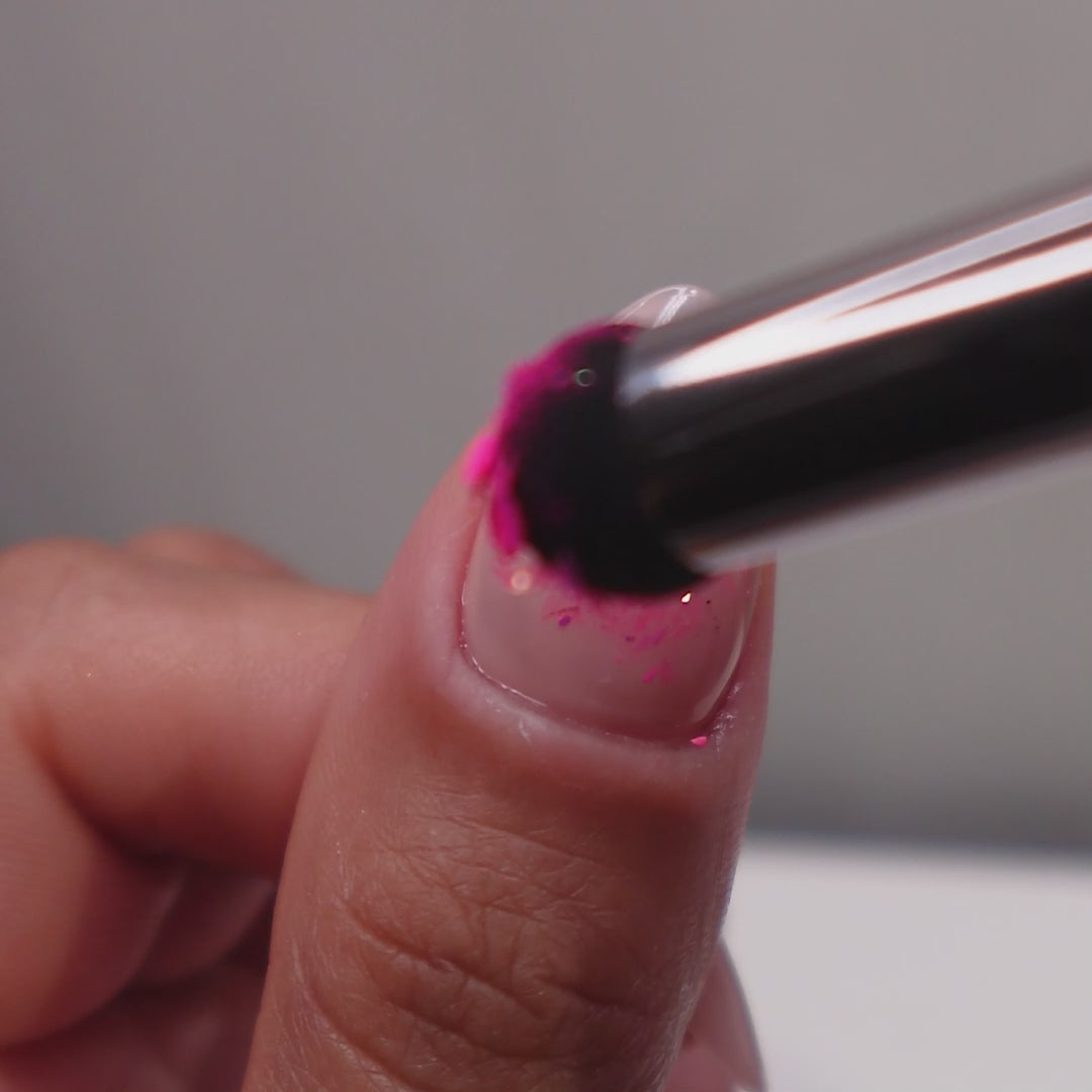 Covergirl - Classic Nail Powder